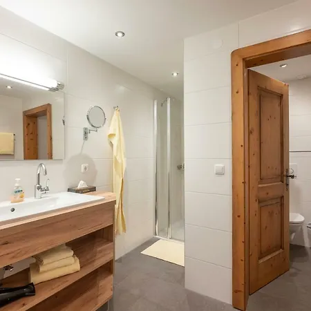 Garni Tirolerhof هوبفغراتن إم بريكسنتال