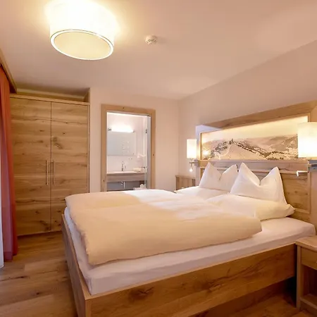 Garni Tirolerhof 3* Хопфгартен-им-Бриксенталь