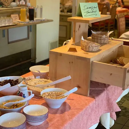 Garni Tirolerhof Отель Хопфгартен-им-Бриксенталь